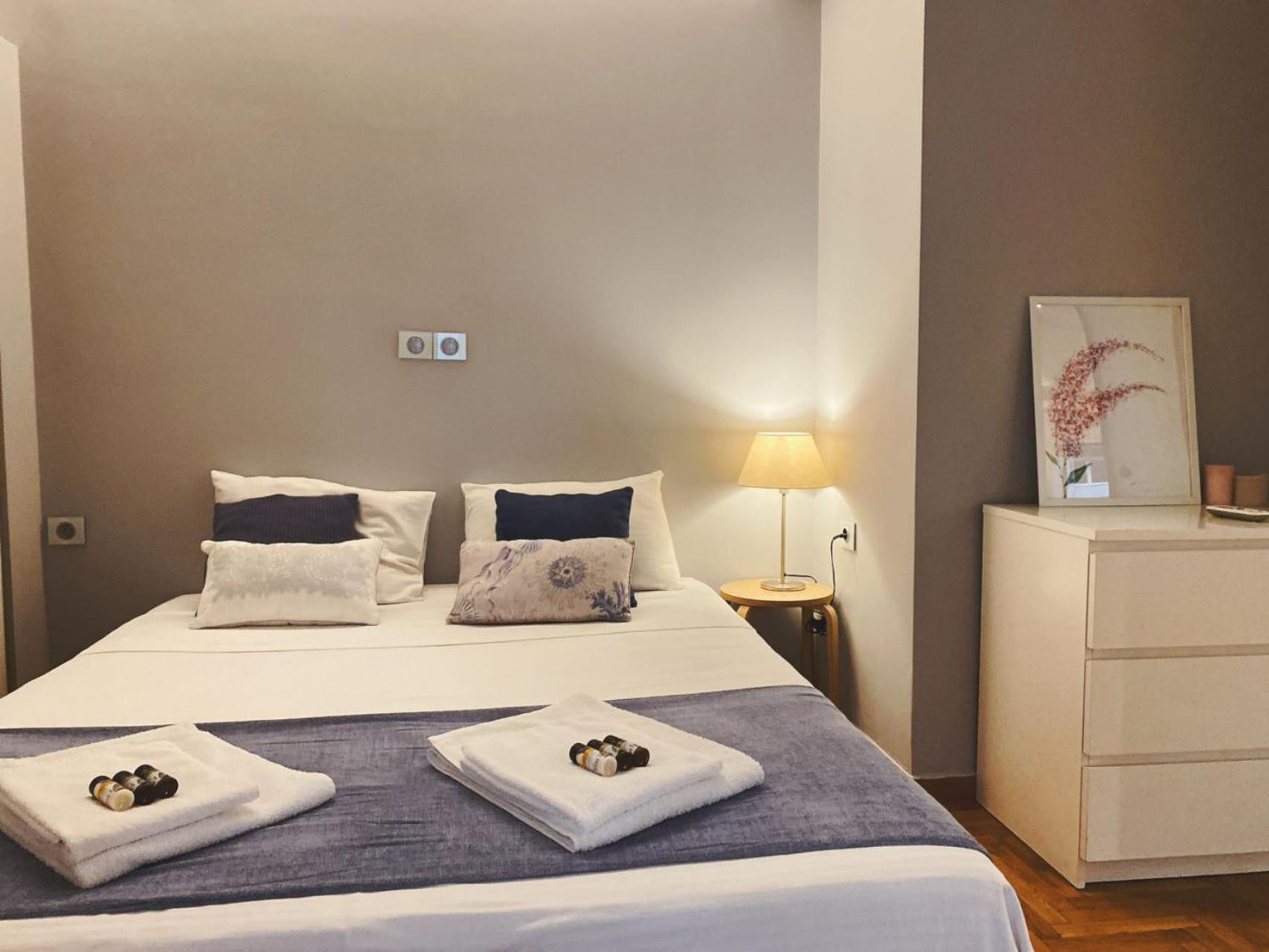 Cozy Newly Renovated 1 Bedroom Apartment In The Heart Of Atina Dış mekan fotoğraf